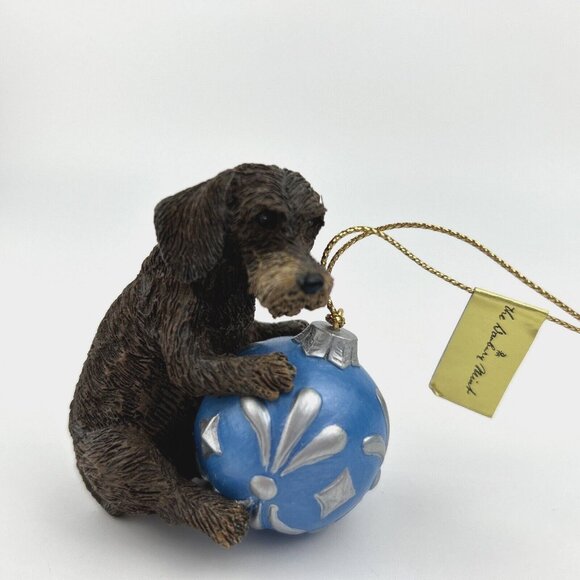 Danbury Mint Delightful Dachshunds Christmas Ornament HAVING A BALL - Picture 3 of 8